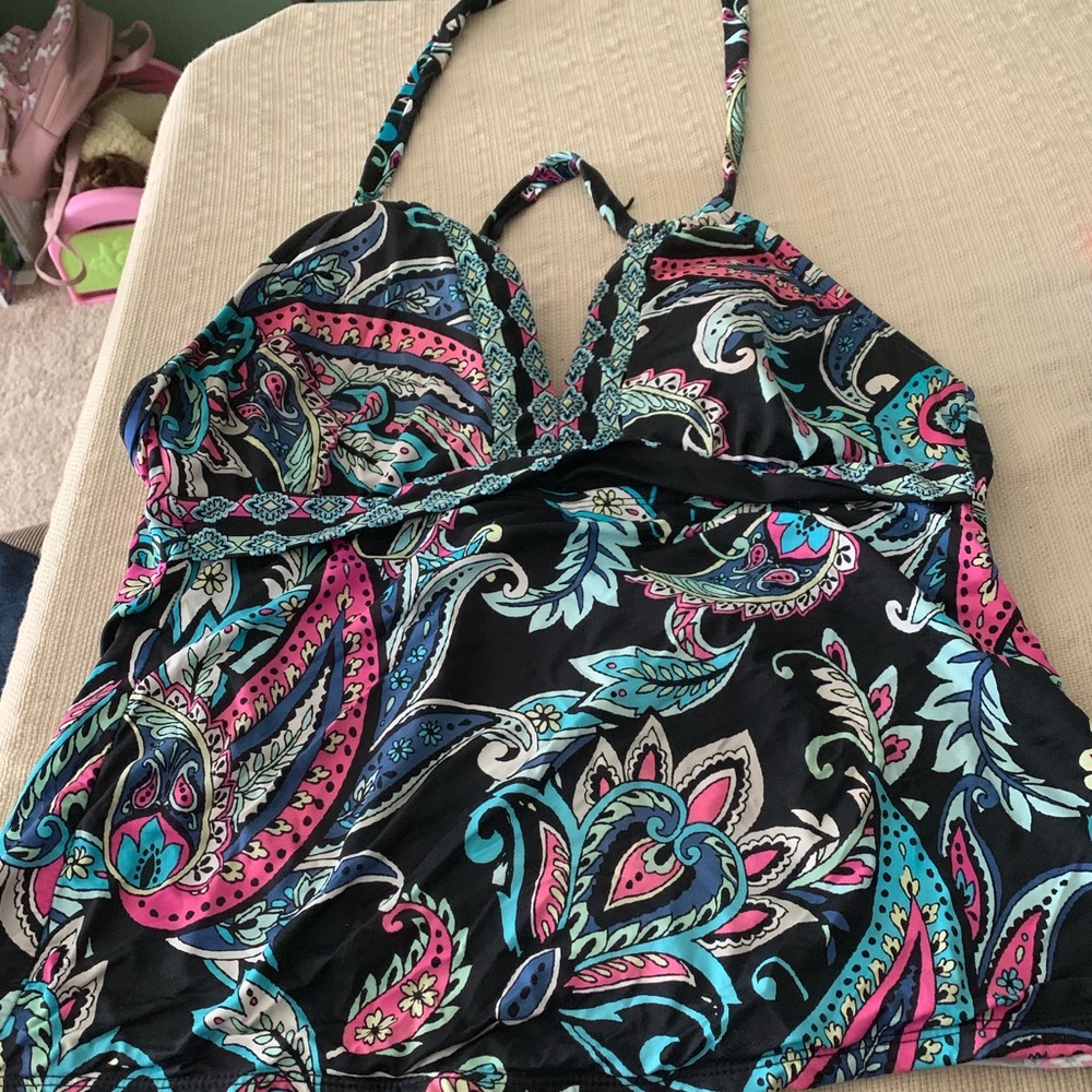 Kohl’s tankini top with adjustable halter tie